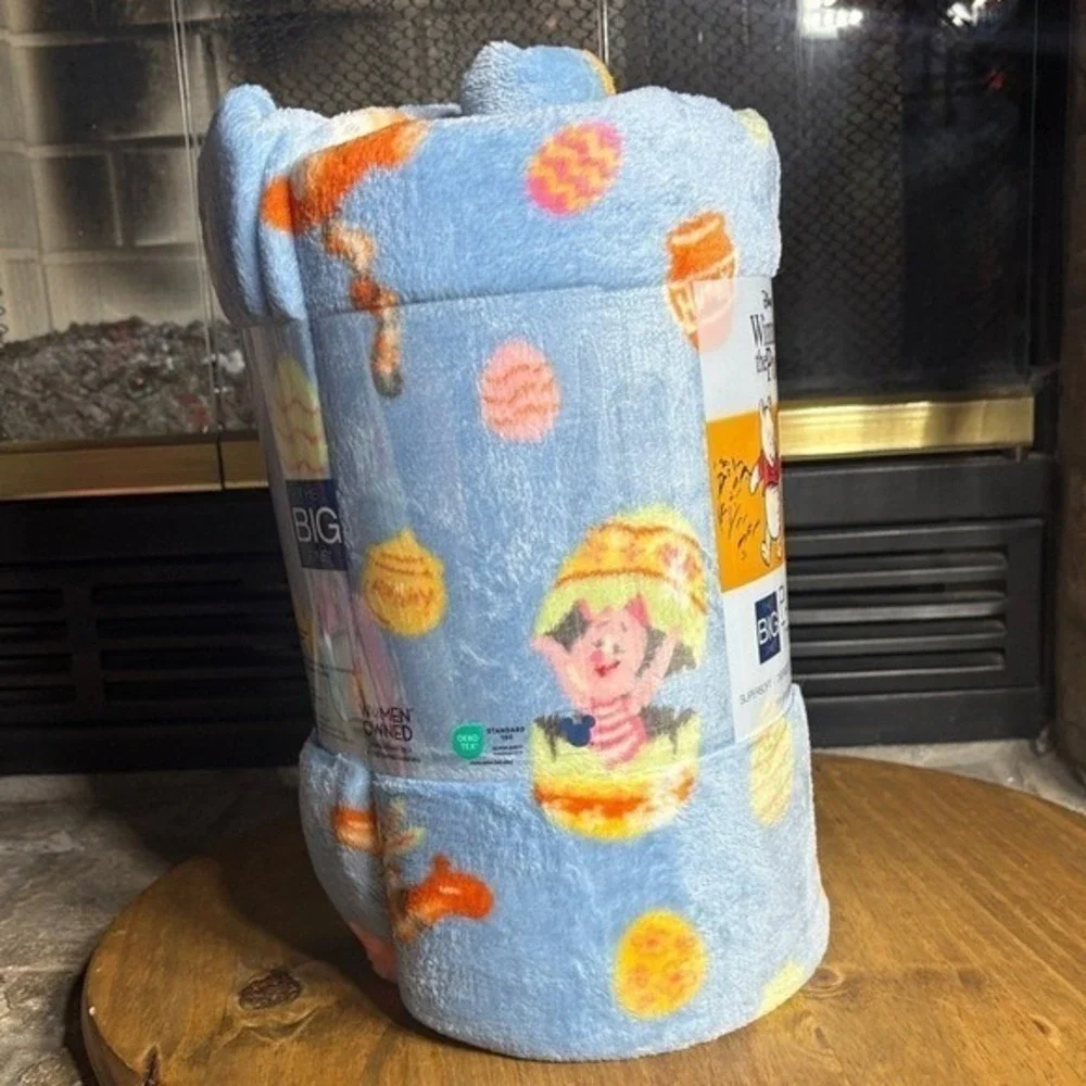 Disney Winnie the Pooh Easter Spring Soft Plush Throw Blanket Big One 5x6 NEW